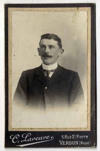 100_Num/151/100_Num_151_003